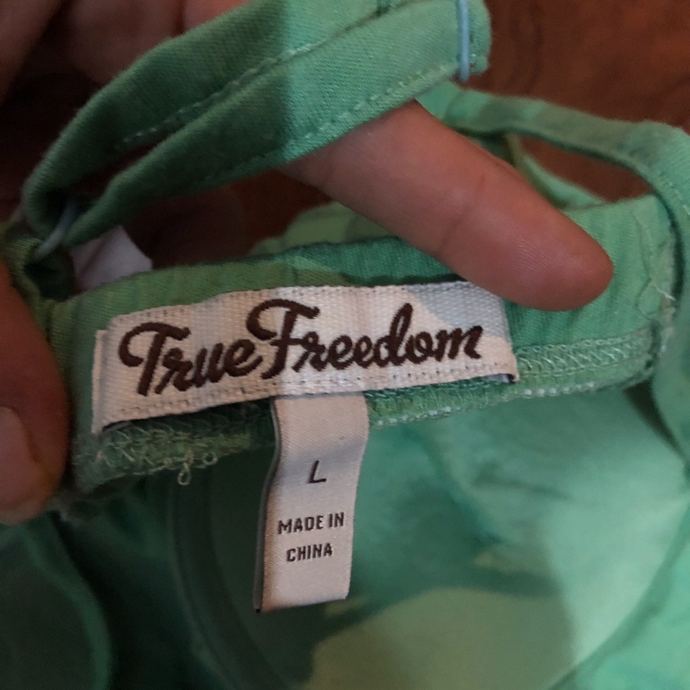 Tank top true freedom large - Picture 2 of 4